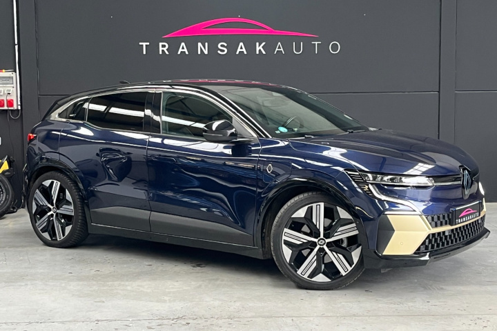 RENAULT MEGANE E-TECH