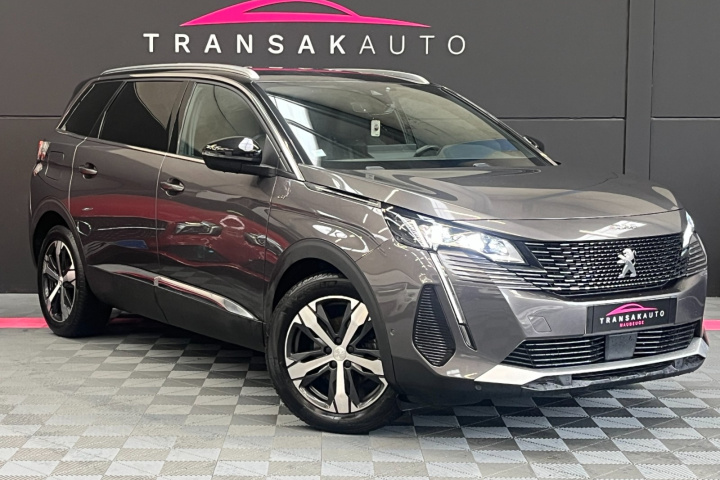 PEUGEOT 5008