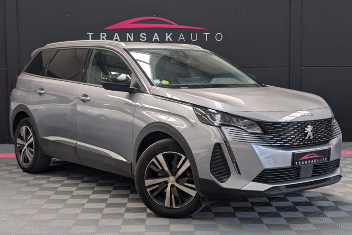 PEUGEOT 5008