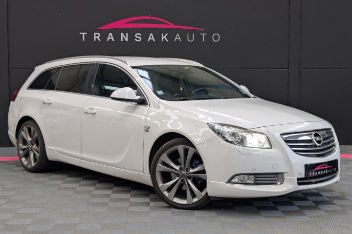 OPEL INSIGNIA SPORTS TOURER